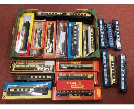 Twenty-Four OO Guage/4mm Boxed/Unboxed MKI Coaches, various manufacturers comprising nine brown/cream Pullman; ten GWR brown/