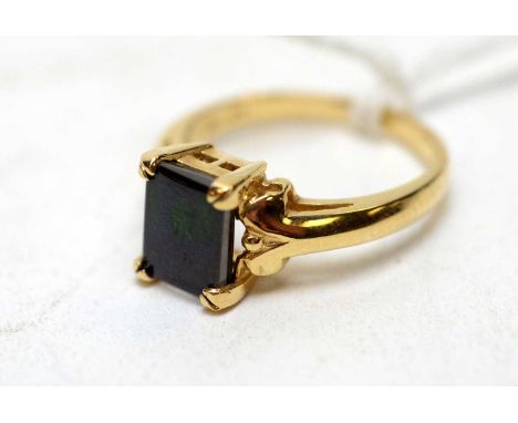 A labradorite ring, on 14ct yellow gold shank, ring size K, 3.5g gross. 