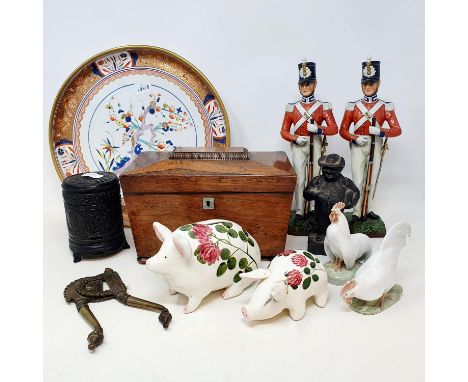 A Spode Coalport plate, decorated flowering tree, 30 cm diameter, a pair of figures, of military officers, a rosewood tea cad