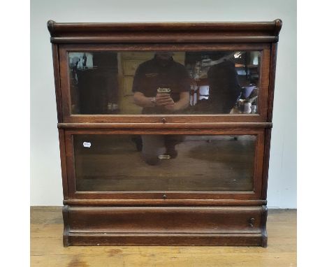 A Globe Wernicke oak two section bookcase 