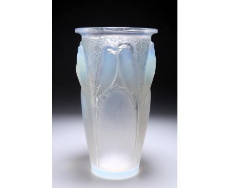 RENÉ LALIQUE (FRENCH, 1860-1945)"CEYLAN", AN OPALESCENT GLASS VASE, DESIGNED 1924, moulded with parakeets on branches, stenci