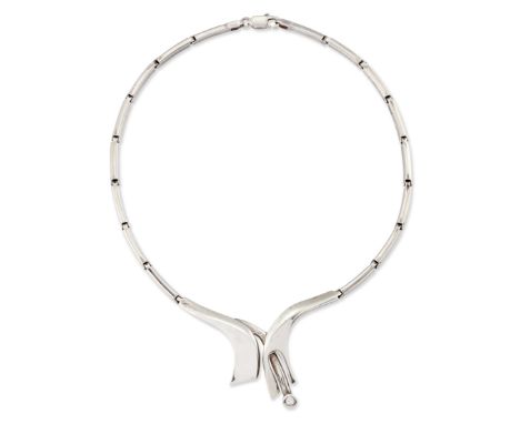 A DANISH SILVER AND PASTE NECKLACE, the wing-shaped front set with a white paste, to long link chain, maker's mark '84 D.U', 