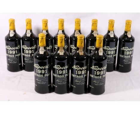 Twelve bottles of NIEPOORT 1991 vintage port, bottled December 1993, 75cl 20.5 volume.