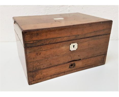 VICTORIAN ROSEWOOD JEWELLERY BOXwith a lift up lid inset with a mother of pearl plaque, opening to reveal a fitted interior a