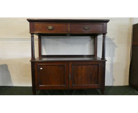 An Edwardian Mahogany Buffet with Cupboard Base and Two Top Drawers with Raised Gallery, 107cm Long