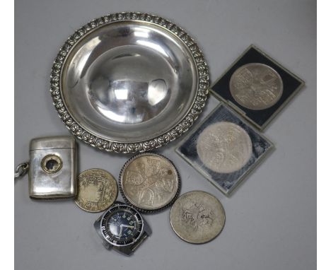 A George IV Scottish silver dish, George McHattie Edinburgh, 1823, a Victorian silver vesta with inset compass and mixed coin