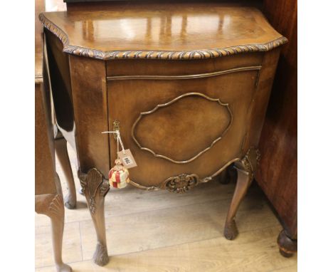 A reproduction walnut commode, W.75cm