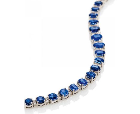 SAPPHIRE-DIAMOND-BRACELET. Presumably Germany, ca. 1980/90. 750/- white gold, total weight: 22.5g. L.ca. 18.0cm. 46 brilliant