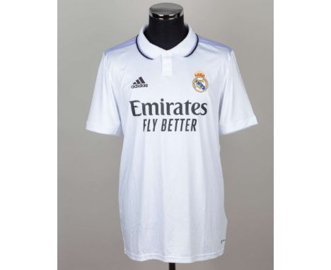 Ronaldo white No.9 Real Madrid short sleeved replica home shirt, 2022-23, Adidas size L, button collar, embroidered Club badg