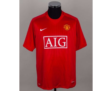 Cristiano Ronaldo replica red Manchester United autographed short-sleeved shirt, 2007-09, Nike, L, with v-neck style collar a