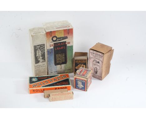 Lamp accessories to include Osram decoration lamps bulb box, Rolls razor in original box, the "Facile" electric shade remover