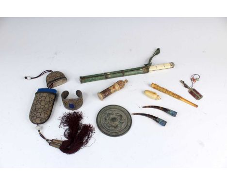 A group of oriental items, 19th to 20th century, including a knife with a shark skin sheath, cattle bone-crafted chopsticks a