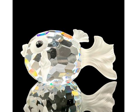 Part of the South Sea group. Clear cut body with frosted fins and black button eyes. Swarovski backstamp. 7644 020 000. This 