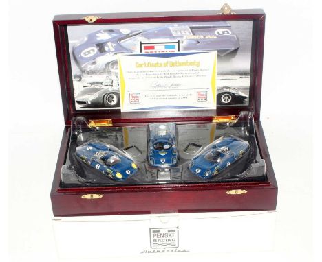A GMP model No. 12401 limited edition 1/43 scale Sunoco T70 Lola 3-piece race car gift set, limited edition example 1/2004 re