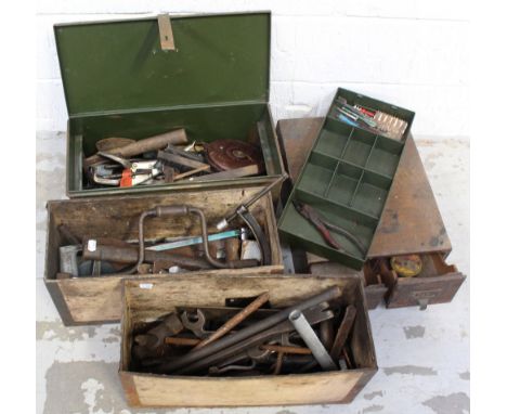 A metal toolbox and two vintage boxes containing a quantity of vintage tools to include bit and brace, screwdrivers, hammers 