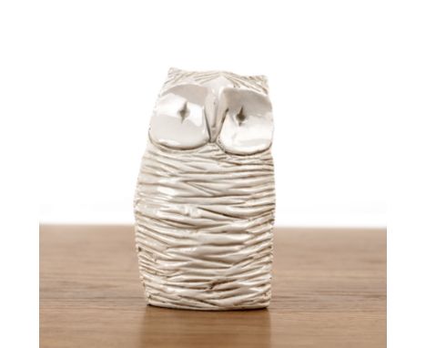 Aldo Londi (1911-2003) for Bitossi Ceramiche (Flavia)Pottery model of an owl with white glaze, impressed mark to the base, 15