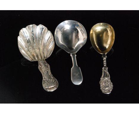 A George IV provincial silver Kings pattern caddy spoon with shell bowl Exeter 1814, John Walton, a fiddle pattern caddy spoo
