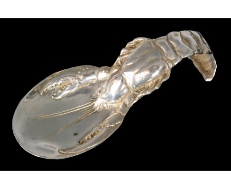 A late Victorian hallmarked silver caddy spoon, the oval bowl to a scrolled handle naturalistically modelled as a lobster, im
