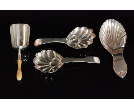 A George IV hallmarked silver Old English pattern caddy spoon with double fluted bowl, Birmingham 1829, Ledsam Vale and Wheel
