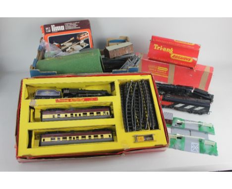 A Tri-ang 00/H0 electric model railway train set to include a Princess Victoria locomotive, boxed, together with a Hornby Bla