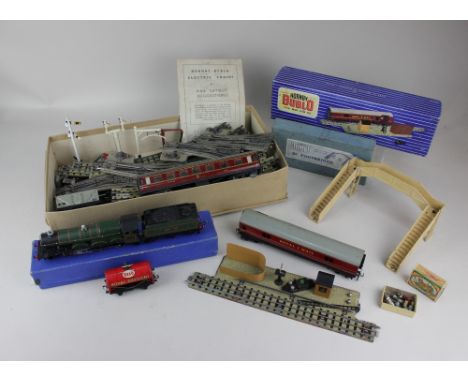 A Hornby Dublo EDLT20 'Bristol Castle' model railway locomotive and tender, TPO Mail Van Set, and D1 Footbridge, all boxed, t
