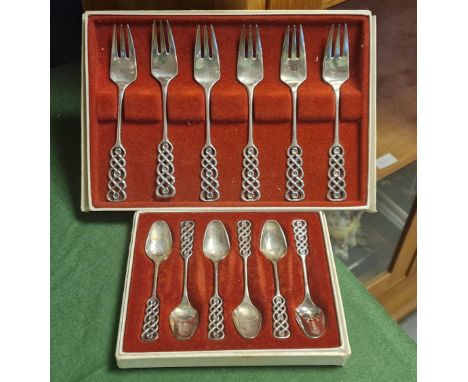 Norwegian Silver Ringebu Berry David Anderson 830S Fork and Spoon Sets, w/original boxes - 188g