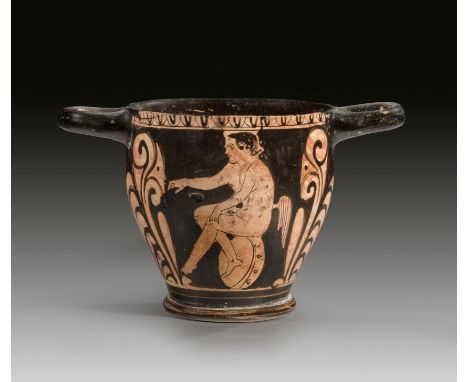 Kampanischer rotfiguriger Skyphos des Kassandra-Malers oder seines Umkreises. Capua I, 360 - 350 v. Chr. H 12,6cm, B mit Henk