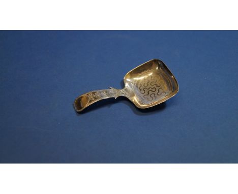 A George III silver caddy spoon, having wrigglework decoration to bowl, by Cox & Bettridge, Birmingham 1813, 6.7cm. Condition