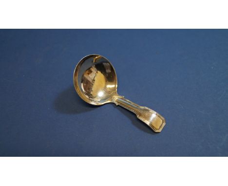 A George III silver caddy spoon, by Joseph Wilmore, B irmingham 1817, 7.2cm. Condition Report: Bowl tip slightly worn. Marks 