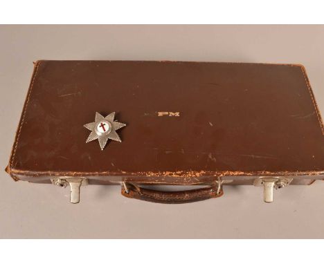 A Silver Masonic Knights Templar badge, hallmarked London 1904 by William Henry Toye, with red enamel cross on white enamel g