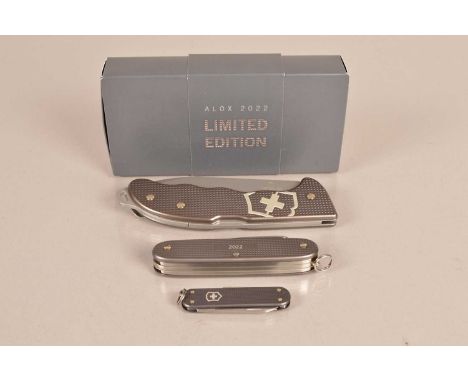 Victorinox - Annual Alox Limited Edition 2022, set of three knives in Thunder Grey, comprising Hunter Pro, Pioneer X and Clas