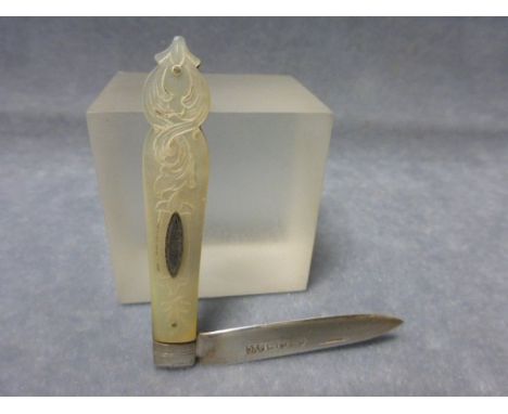 Silver Hallmarked and Mother of Pearl Fruit Knife 