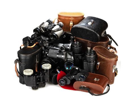 A GROUP OF BINOCULARS including Konica 12x50 Overfield model No. 2025, serial number K-12217, cased; Swift Aerolite 8x30, ser