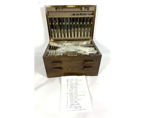 A good and large Mappin &amp; Webb Kings Pattern flatware service, in an Art Deco oak fitted case, EPNS; including table and 