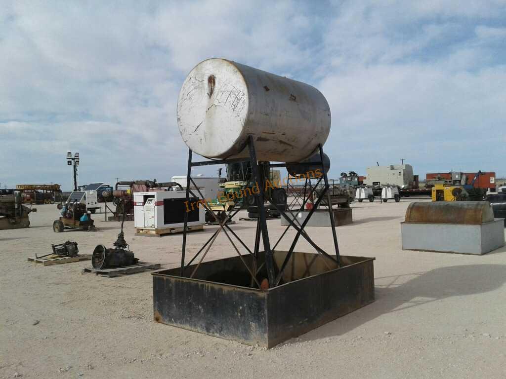 modern welding tank 550 gallon