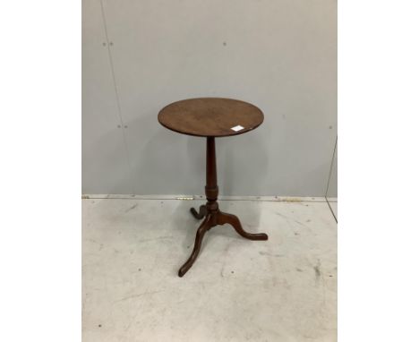 A George III circular oak tripod wine table, diameter 43cm, height 68cm