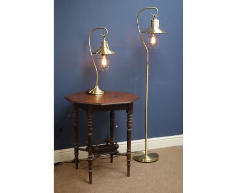 Brass finish floor lamp and matching table lamp with Eddison bulbs   Condition Report   Click here for further images, condit