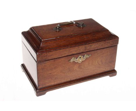 18th Century mahogany Chippendale style tea caddy, 23cm.