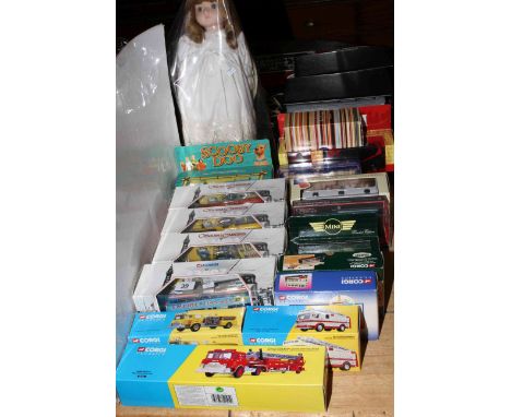 Boxed Diecast toy cars including Corgi, Ford, Lledo and a doll (18).