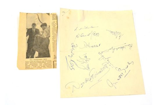 duncan edwards autograph
