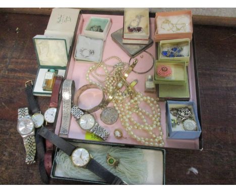 Mixed costume jewellery and watches to include a silver bangle, a Sekonda watch and other items 