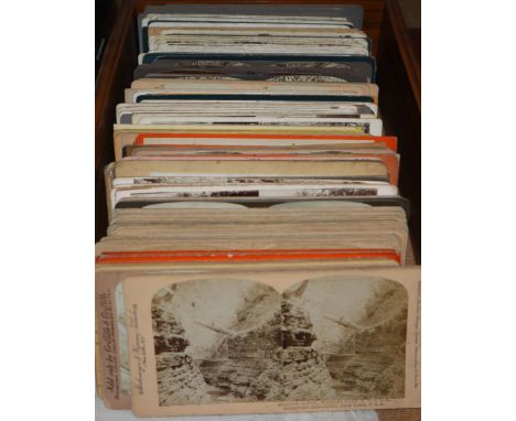 A collection of vintage stereoscopic photographs, Victorian and Edwardian
