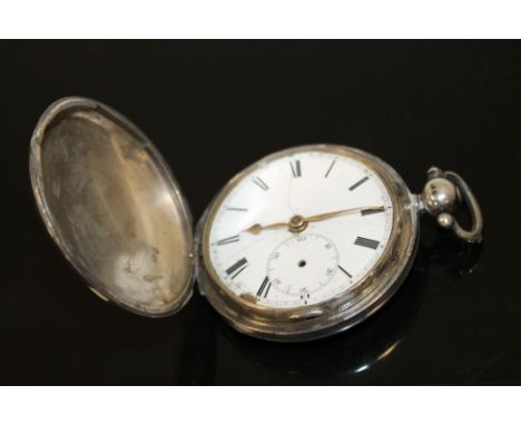 A LARGE HALLMARKED SILVER FULL HUNTER POCKET WATCH WITH FUSEE MOVEMENT 