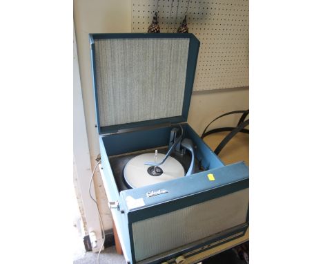 A VINTAGE REVELATION SILVERTONE RECORD PLAYER