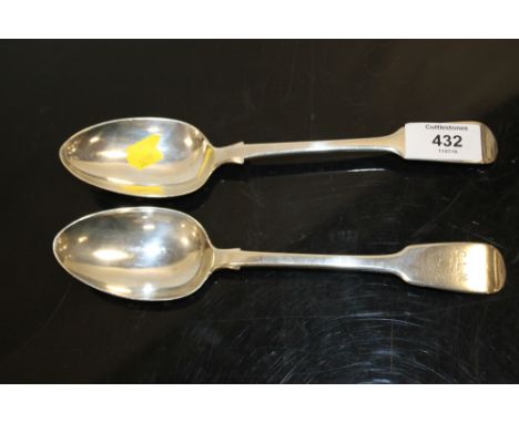 A PAIR OF HALLMARKED SILVER TABLE SPOONS 