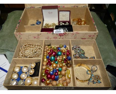 A large jewellery box and contents including a gold set turquoise and seeded pearl brooch.