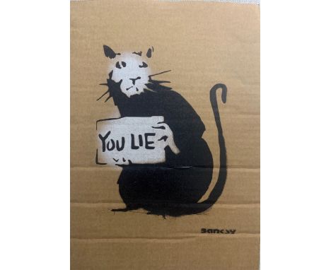 BANKSY DISMALAND – D’APRESBombe aérosol et pochoir sur carton, signé et numéroté à 50 exemplaires.Art gratuit de la peinture 