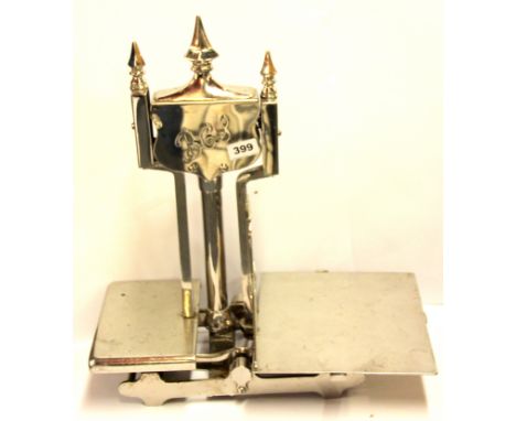 An Art Deco steel BCS shop balance scale, W. 46cm H. 51cm.