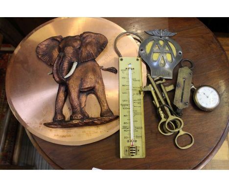 A vintage AA car badge, together with other metalwares and a 3D elephant design wall plaque