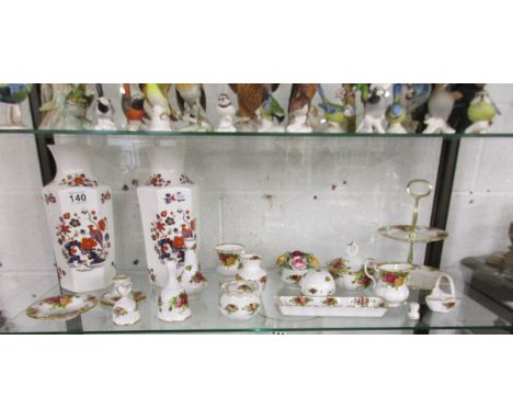 Collection of Royal Albert Old Country Roses pattern and pair of Aynsley vases (whole shelf)